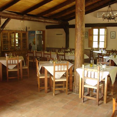Camping Rural Llanos De Arance Coto Rios Exterior foto